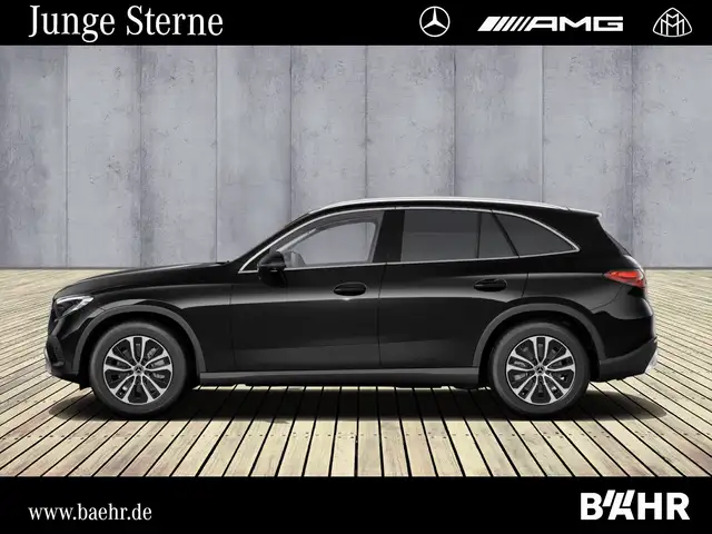 Mercedes-Benz GLC view 3