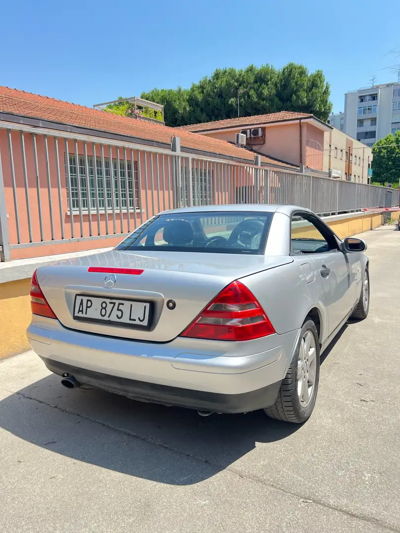Mercedes-Benz SLK 200 - 2