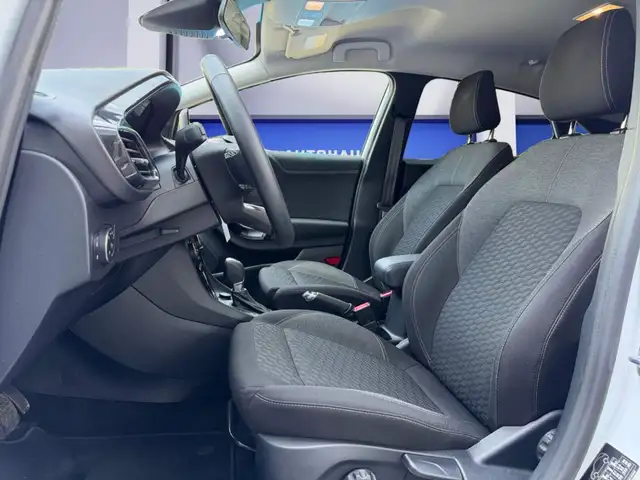 Ford Puma view 8