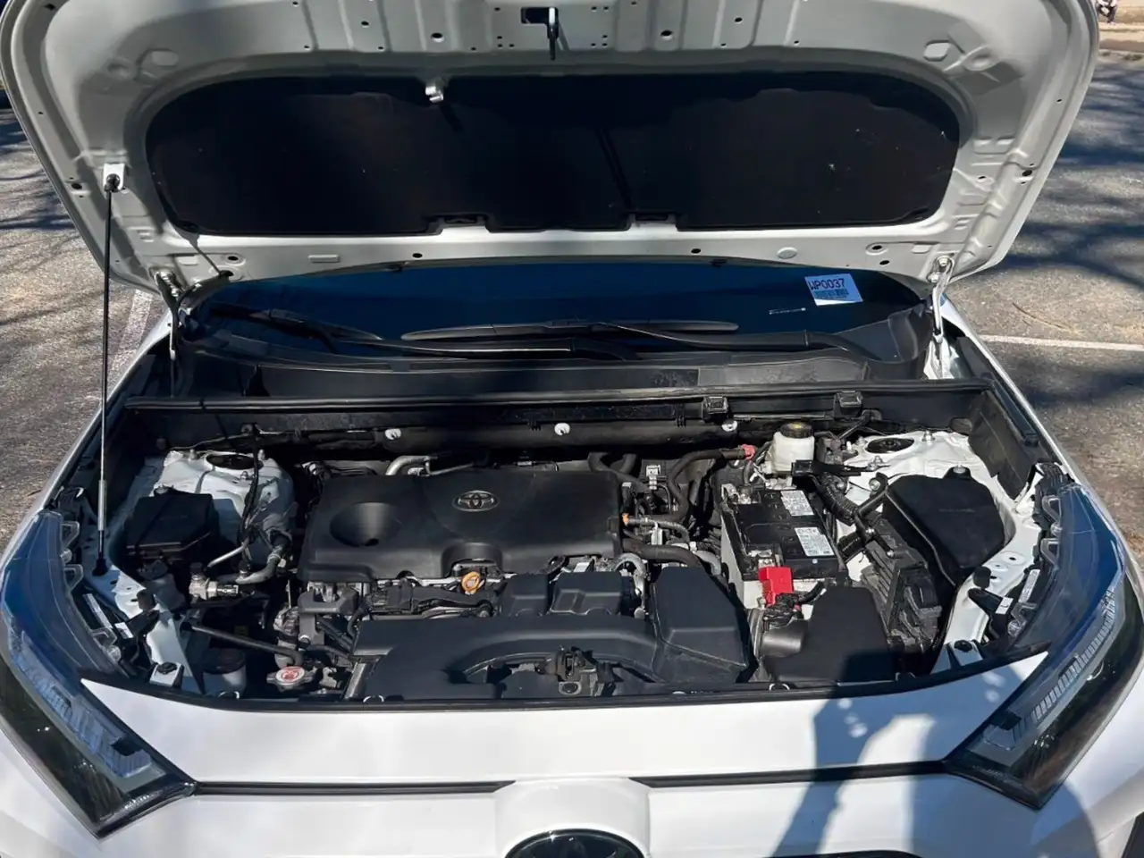 Toyota RAV 4 снимка Toyota RAV 4
