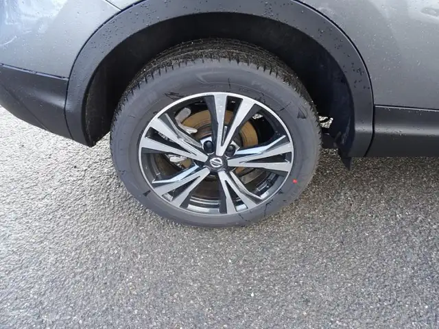Nissan Qashqai view 3