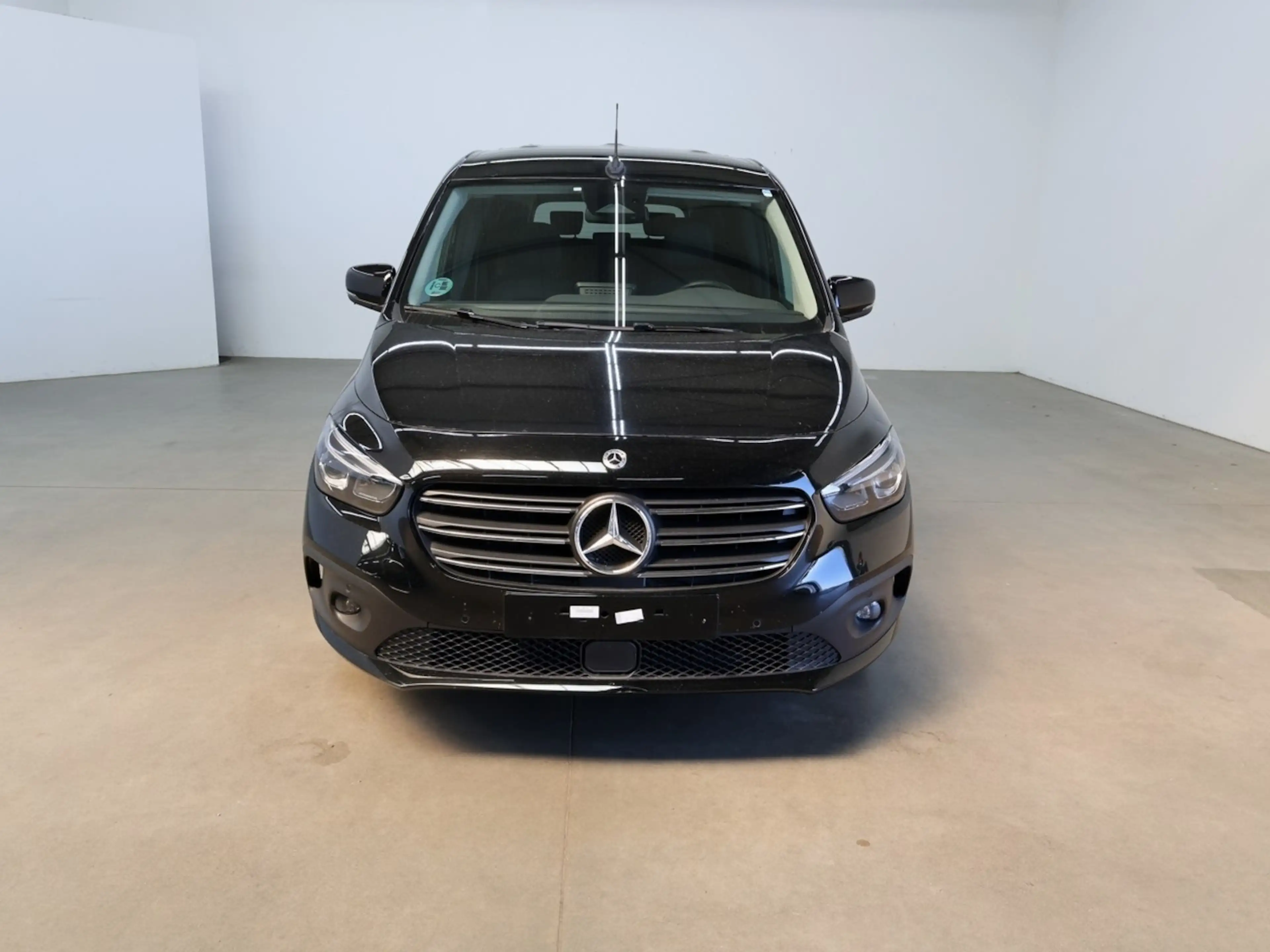 Mercedes-Benz T-Class lang,Progressive,7Sitze,Automatik,LED,Navi — photo 3