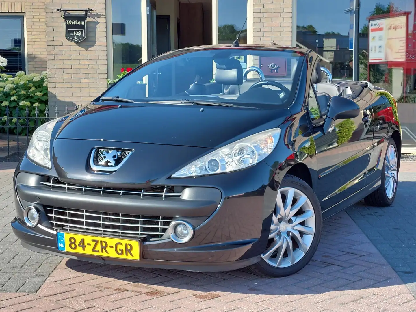 Peugeot 207 CC 1.6 VTi Roland Garros | Leder | Cruise | Airco Schwarz - 1