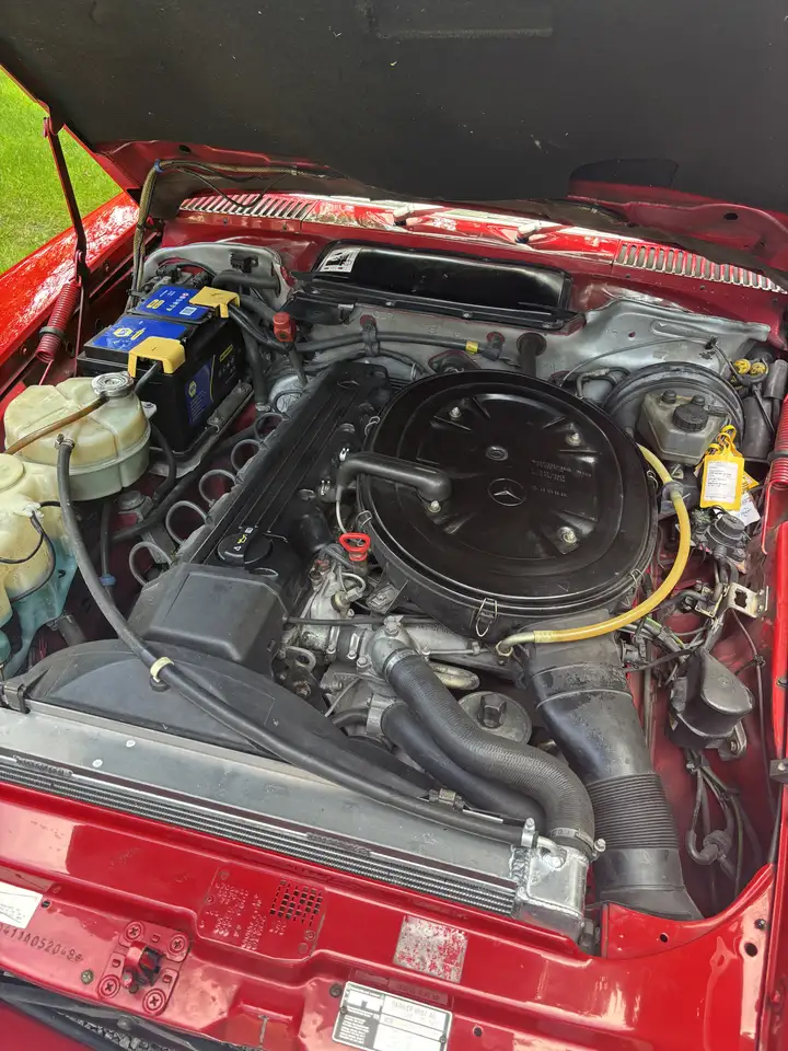 Mercedes-Benz SL 300 R107, foto 3