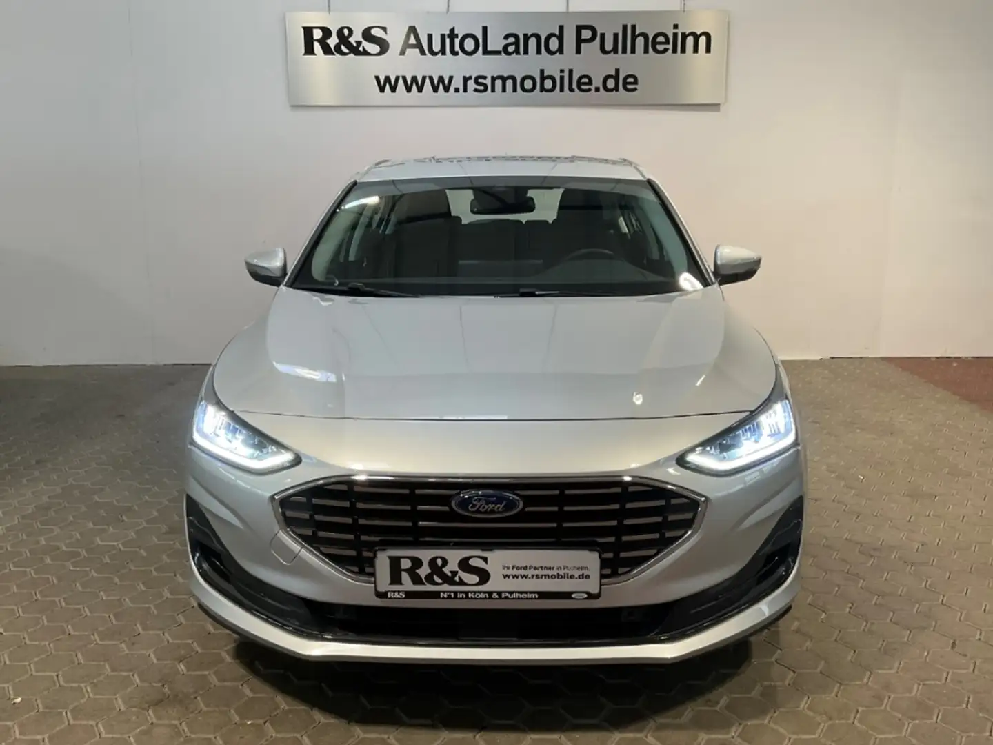 Ford Focus Titanium Winter-P. RÜCKF. PDC. NAVI. Allwetterreif Argent - 2