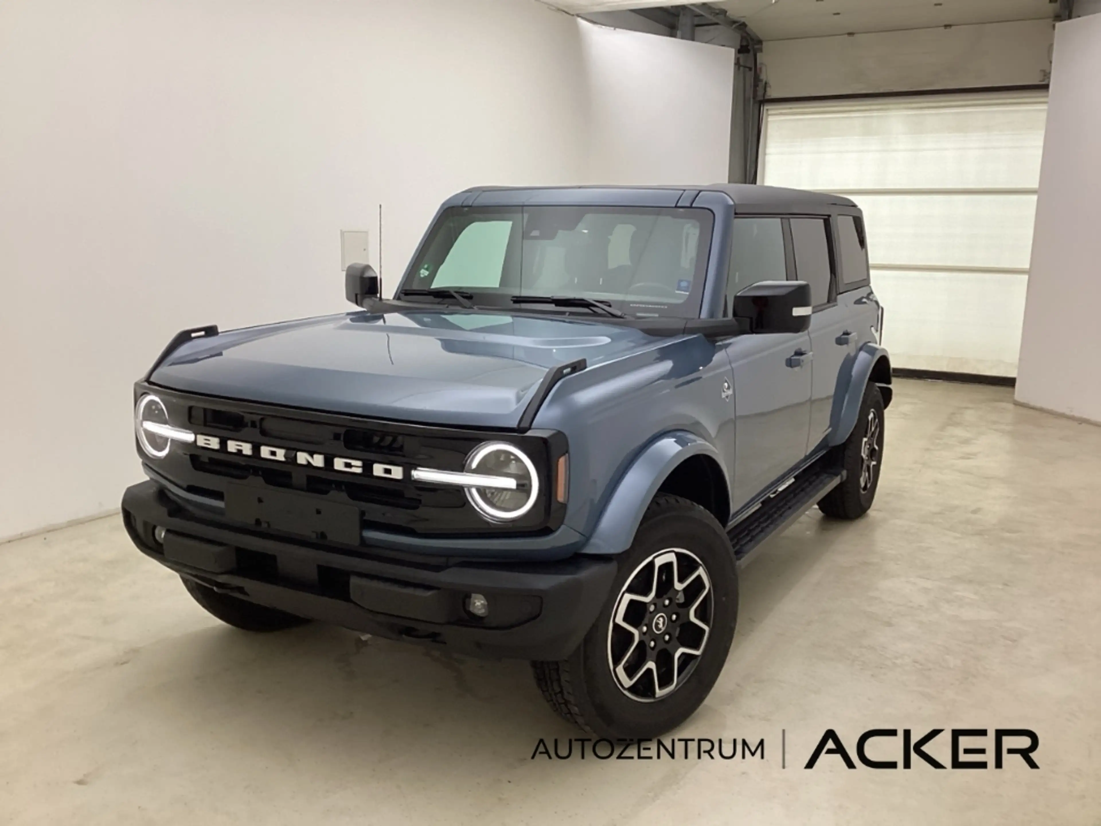Ford Bronco Outer Banks 4x4 10AT. ACC/360Kam/SYNC4 — photo 3