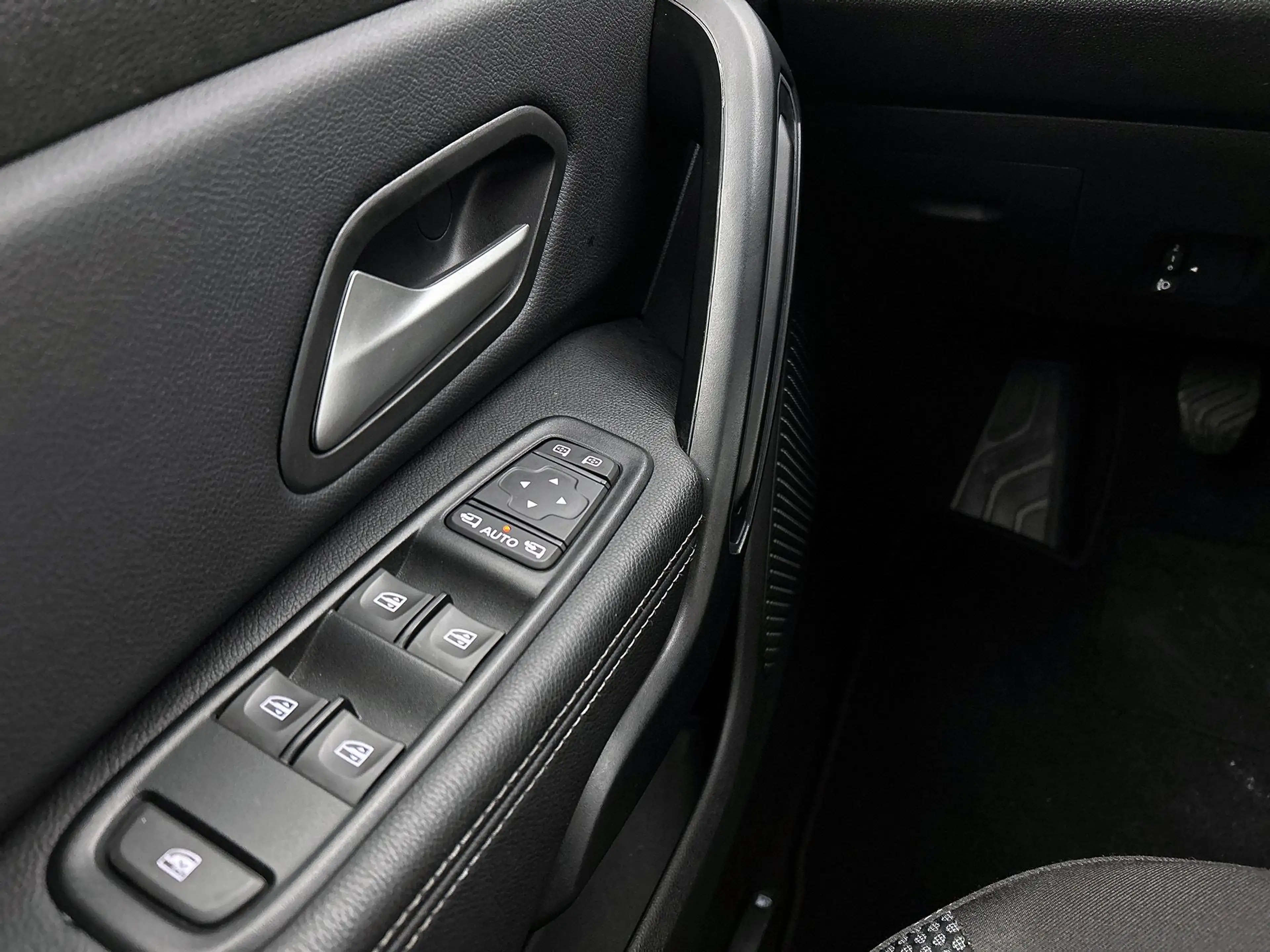 Dacia Duster 1.3 TCe Extreme | Cruise Control | Navigatie | Cam — photo 33