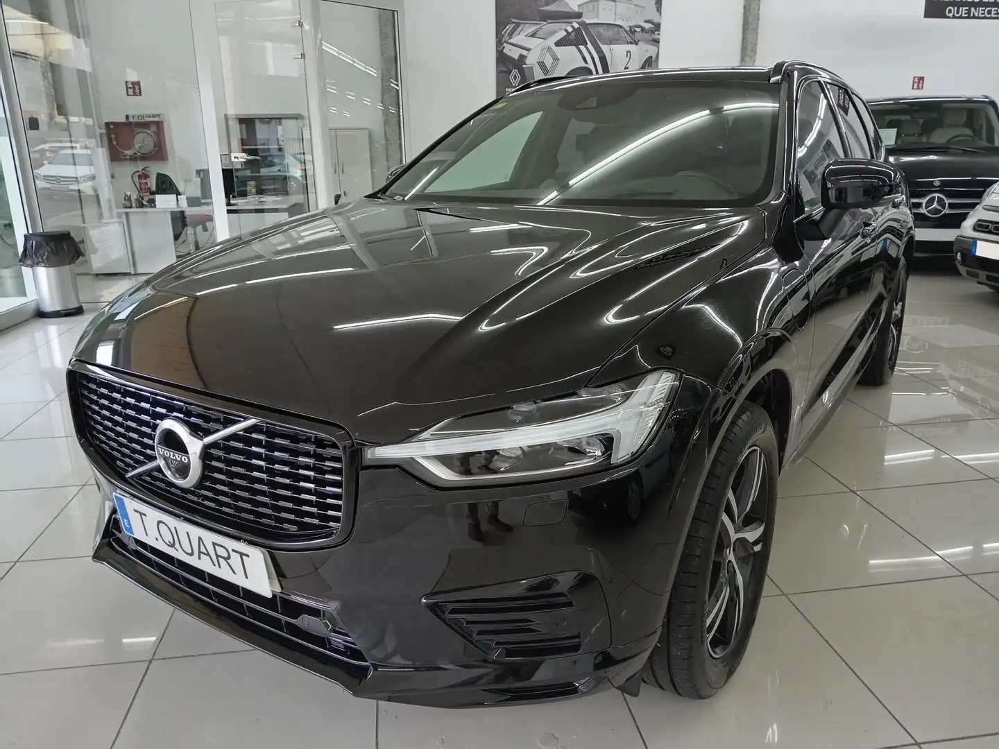 Volvo XC60 T8 Twin Recharge R-Design Expression Negro - 2