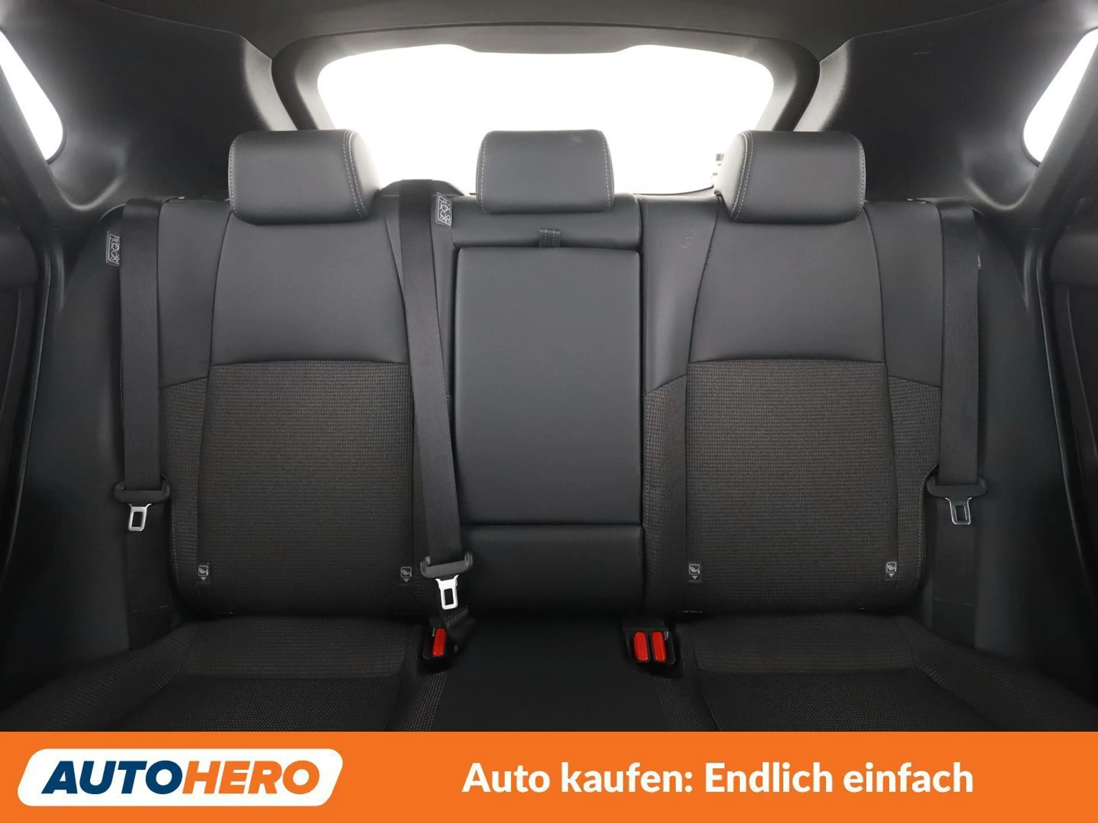 Toyota bZ4X electric drive 150 kW FWD — photo 15