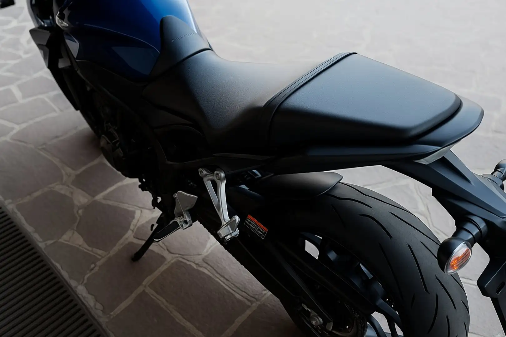 Honda CB 650 F ABS (2014 - 17) Blu/Azzurro - 2