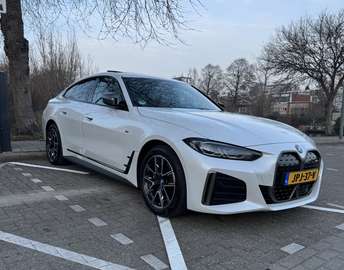 High Executive HUD/ 360/ Carplay/ H&K