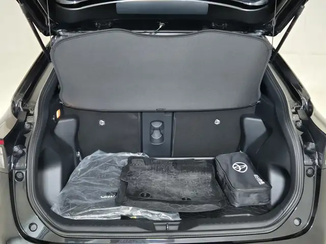 Toyota Yaris Cross view 13