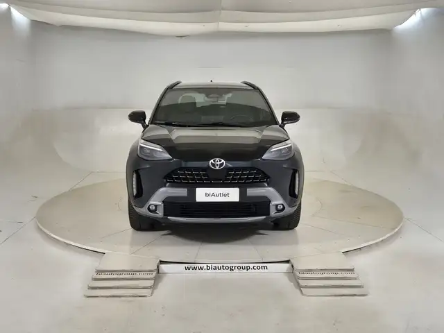 Toyota Yaris Cross view 2