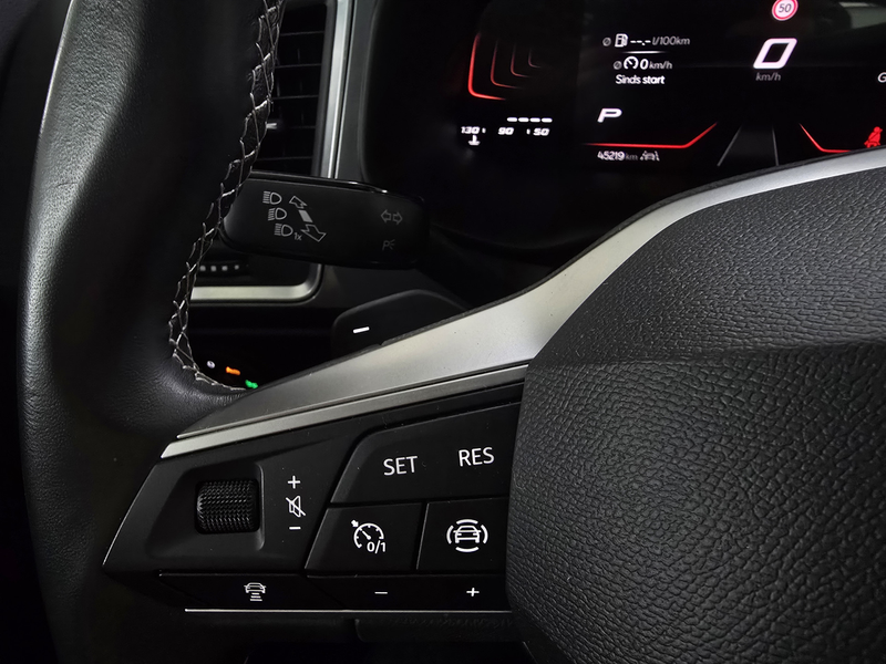 SEAT Ateca 1.5 TSI Style Business Intense DSG | ACC | Navi | — photo 17