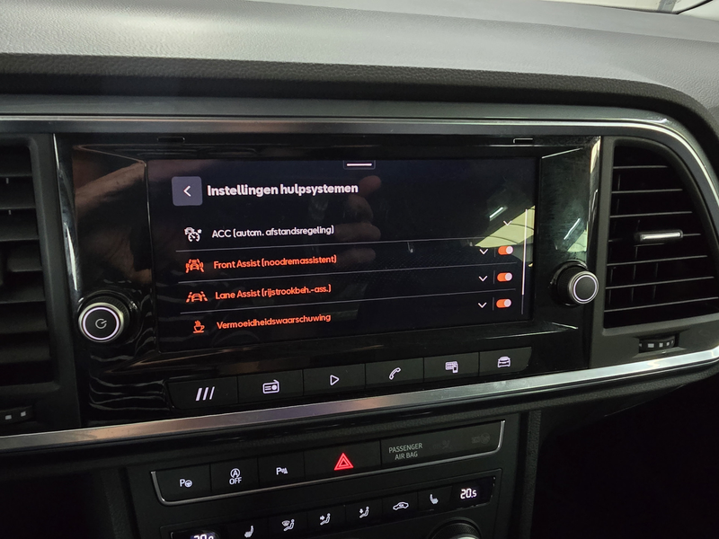 SEAT Ateca 1.5 TSI Style Business Intense DSG | ACC | Navi | — photo 15