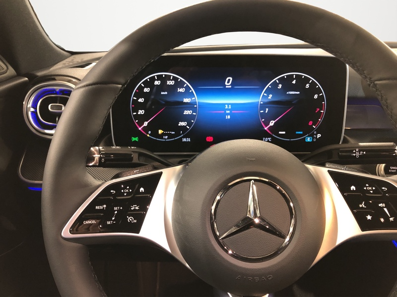 Mercedes-Benz C 180 AVANTGARDE MEMORY AHK SOUND WINTER-PAKET — photo 15