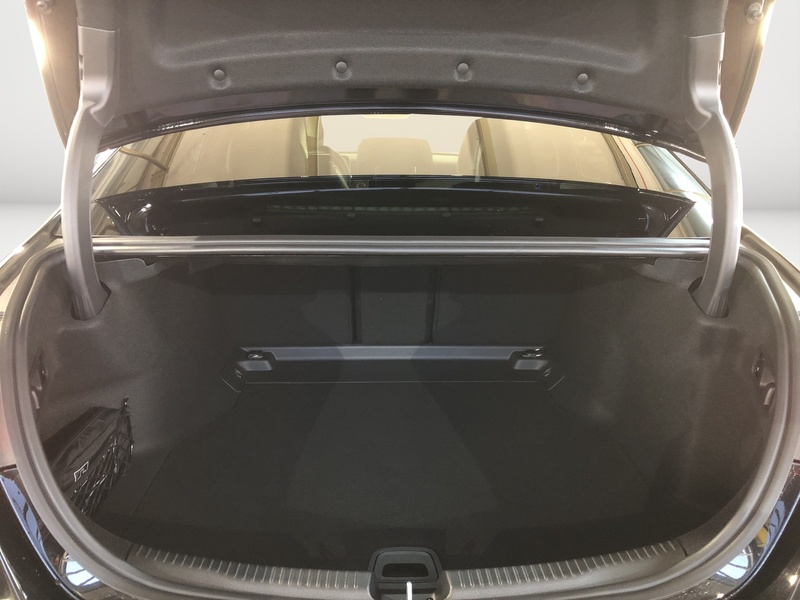 Mercedes-Benz C 180 AVANTGARDE MEMORY AHK SOUND WINTER-PAKET — photo 10