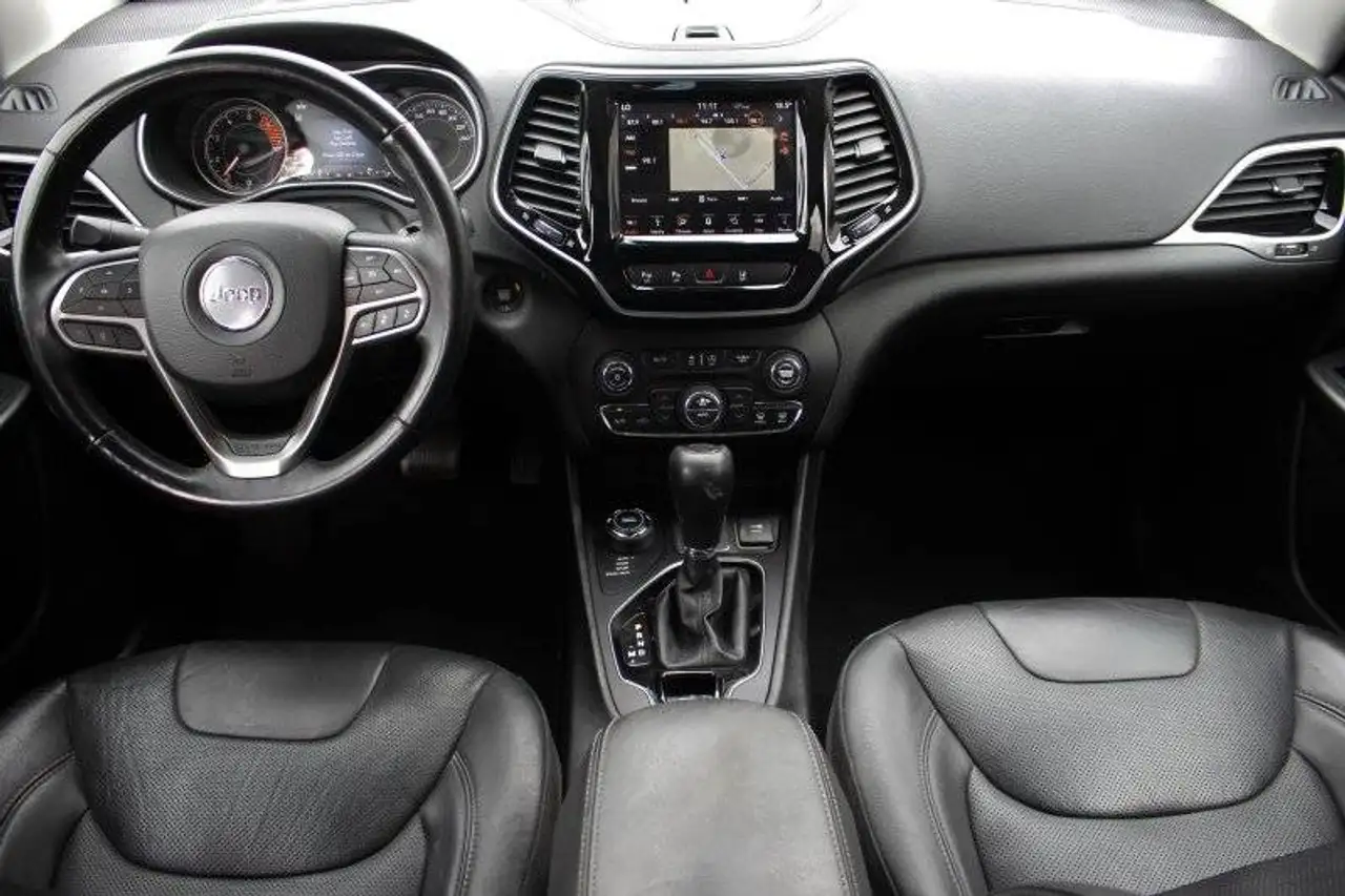 Jeep Cherokee fotografie Jeep Cherokee