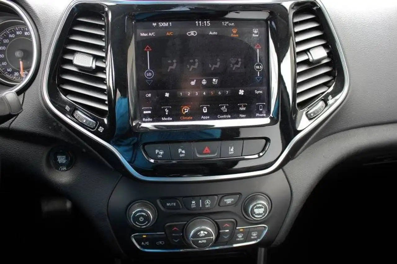 Jeep Cherokee fotografie Jeep Cherokee
