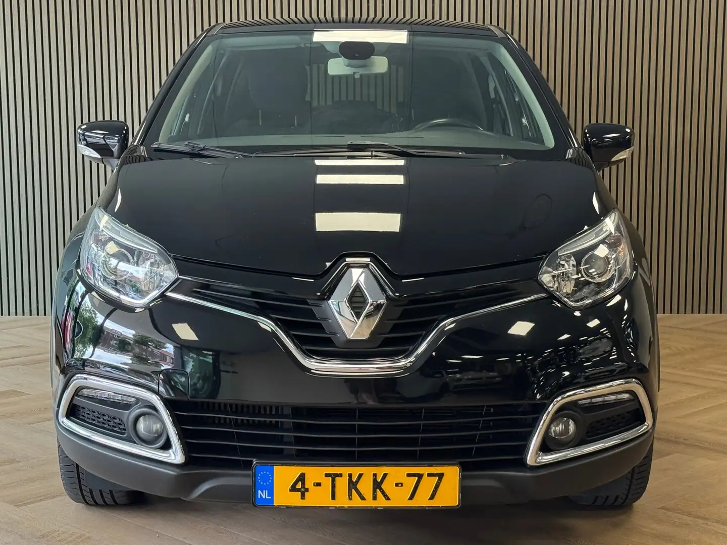 Renault Captur 0.9 TCe Dynamique AIRCO CRUISE NAVIGATIE BLUETOOTH Negro - 2
