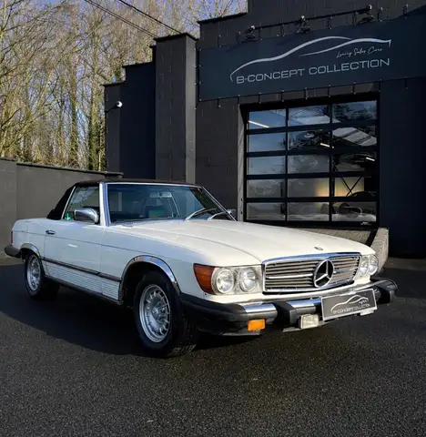 Mercedes-Benz SL 380 r107