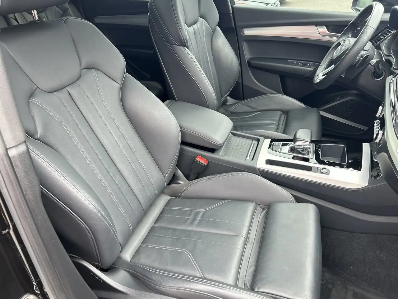 Audi Q5 снимка Audi Q5