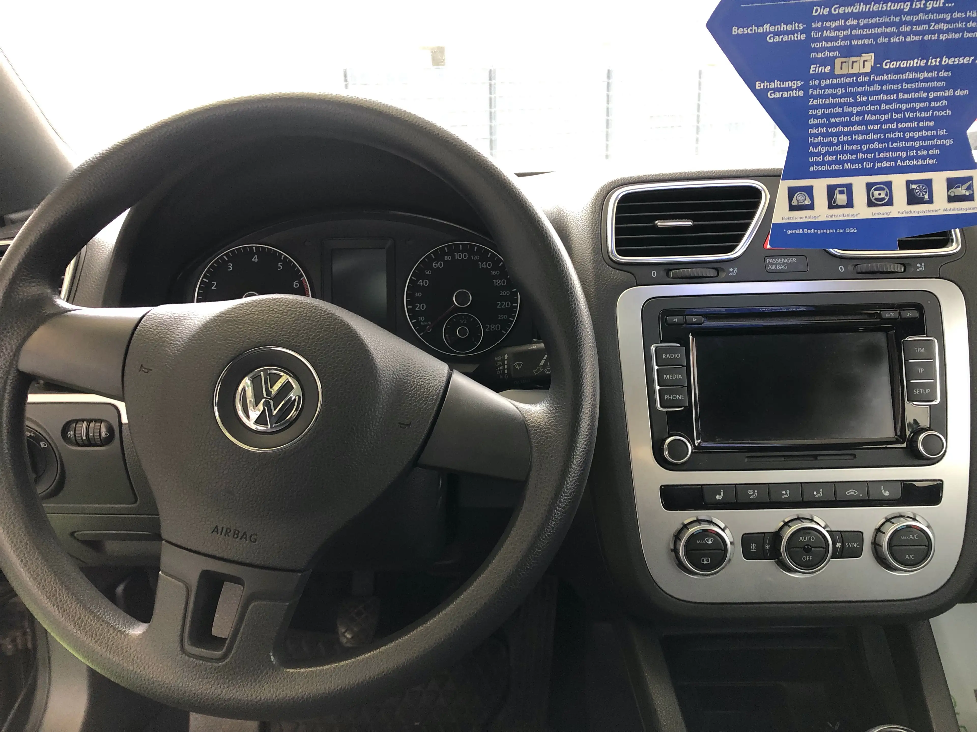 Volkswagen Eos Basis-Klima 2Z, PDC, LED, SHZ, STH, EF, LM, TOP — photo 12