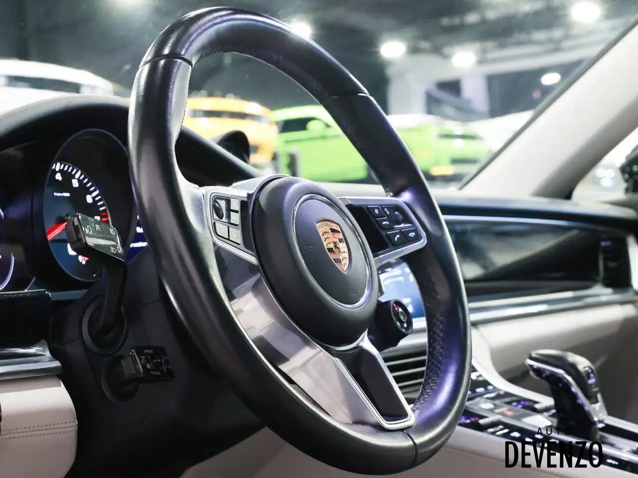 Porsche Panamera снимка Porsche Panamera