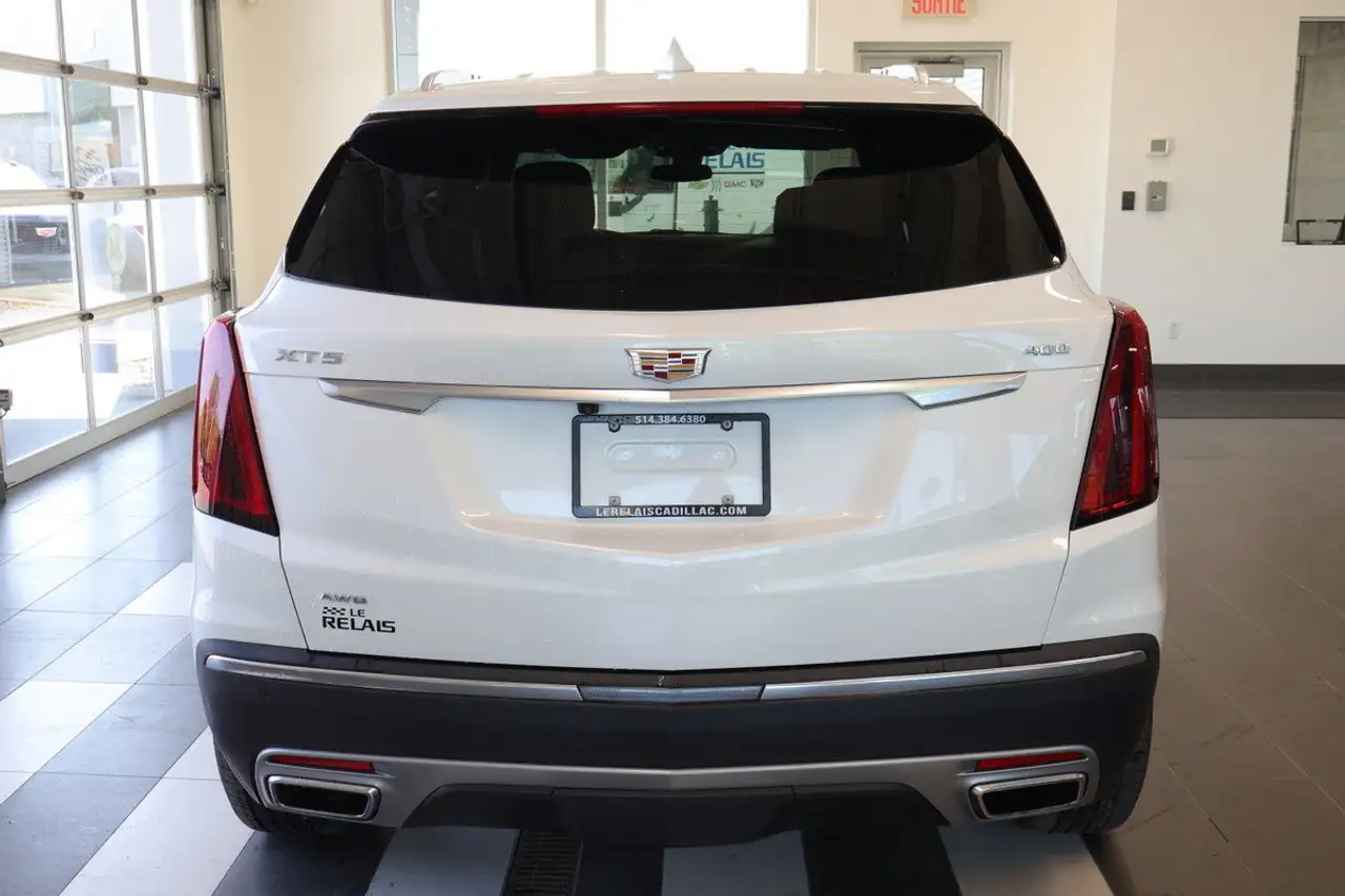 Cadillac XT5 снимка Cadillac XT5