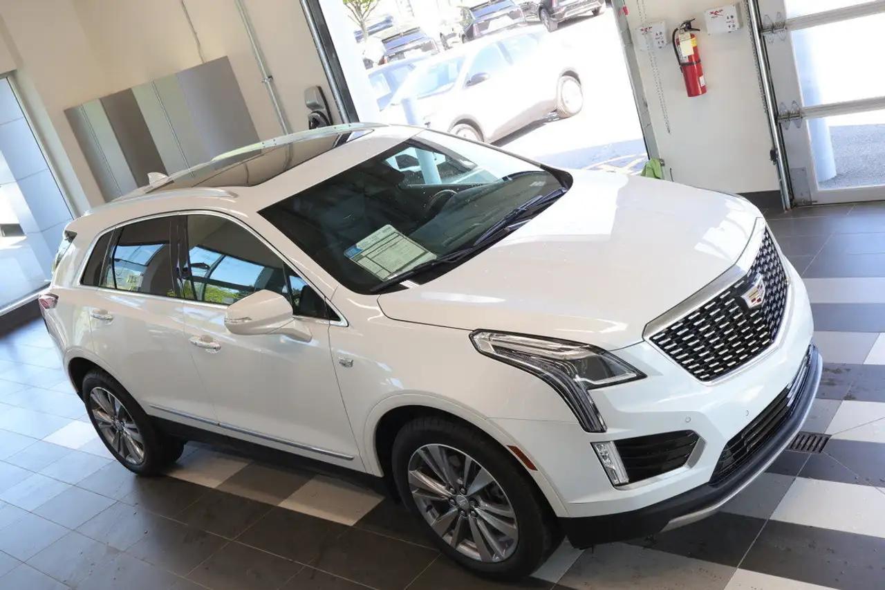 Cadillac XT5 снимка Cadillac XT5