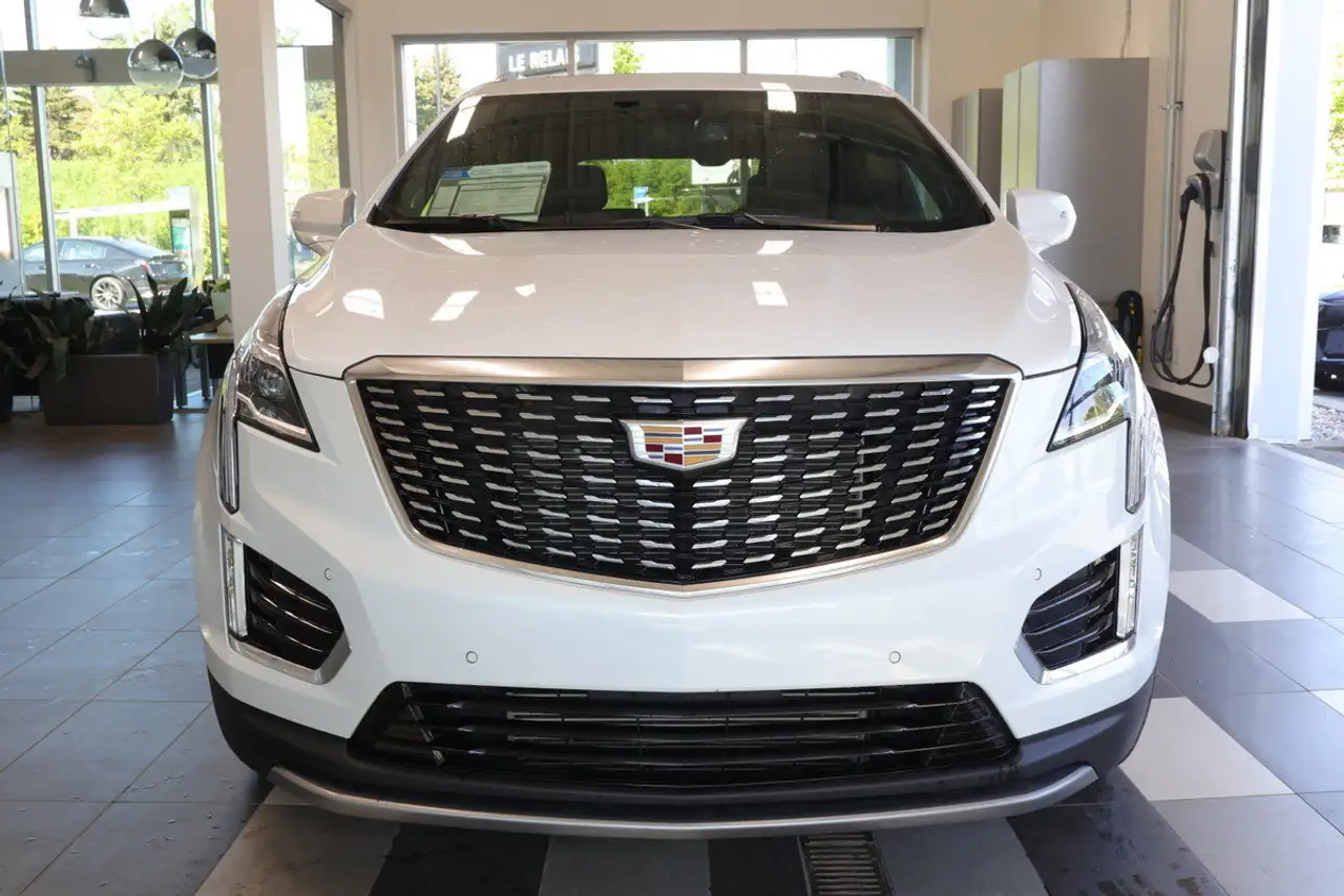 Cadillac XT5 снимка Cadillac XT5