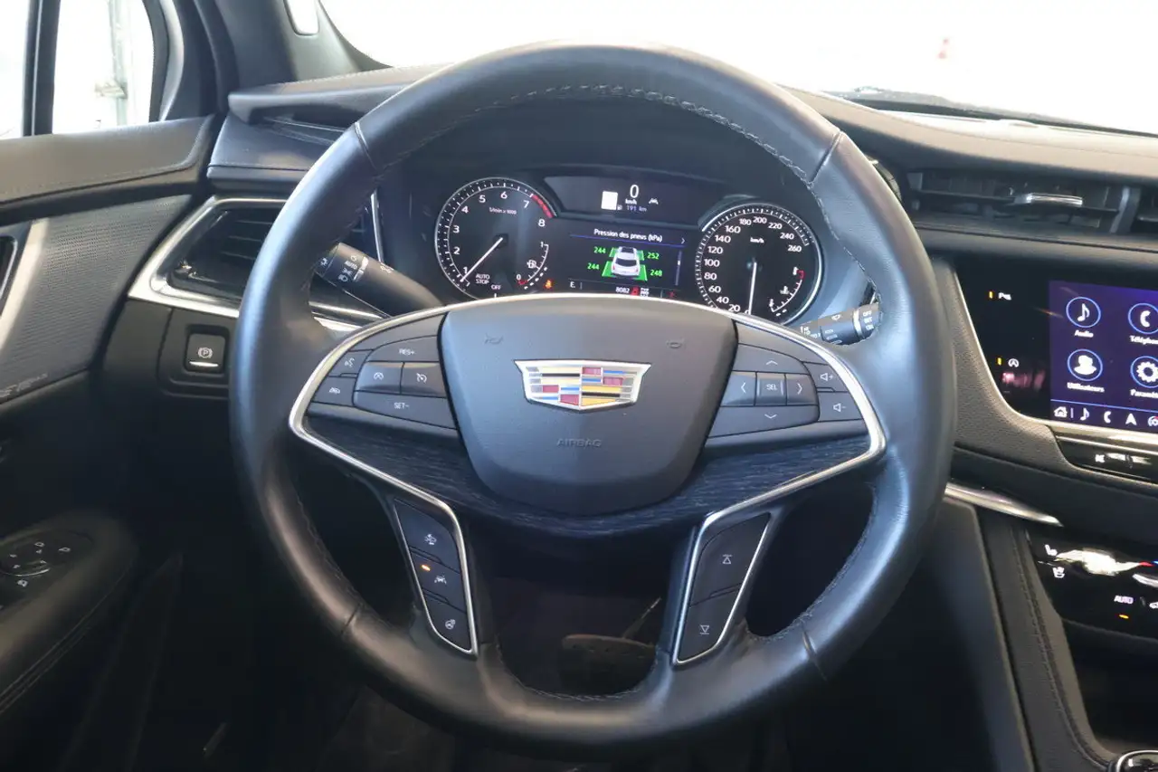 Cadillac XT5 снимка Cadillac XT5