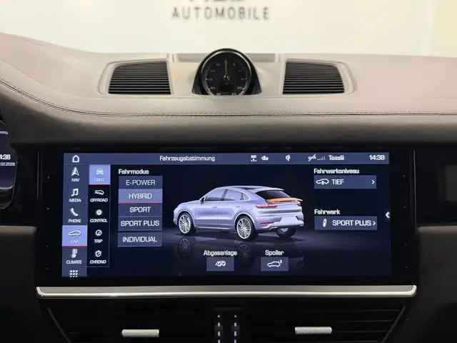Porsche Cayenne Coupe Turbo S E-Hybrid**PANO**NACHTSICHT**BOSE**H Ansicht 26