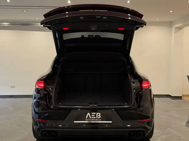 Porsche Cayenne Coupe Turbo S E-Hybrid**PANO**NACHTSICHT**BOSE**H Ansicht 48