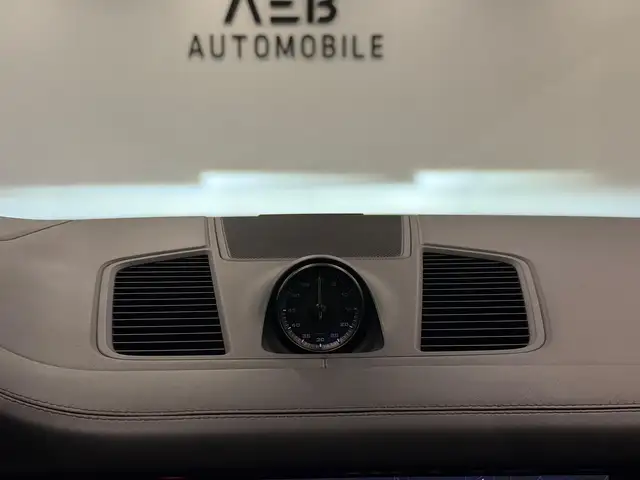 Porsche Cayenne Coupe Turbo S E-Hybrid**PANO**NACHTSICHT**BOSE**H Ansicht 24