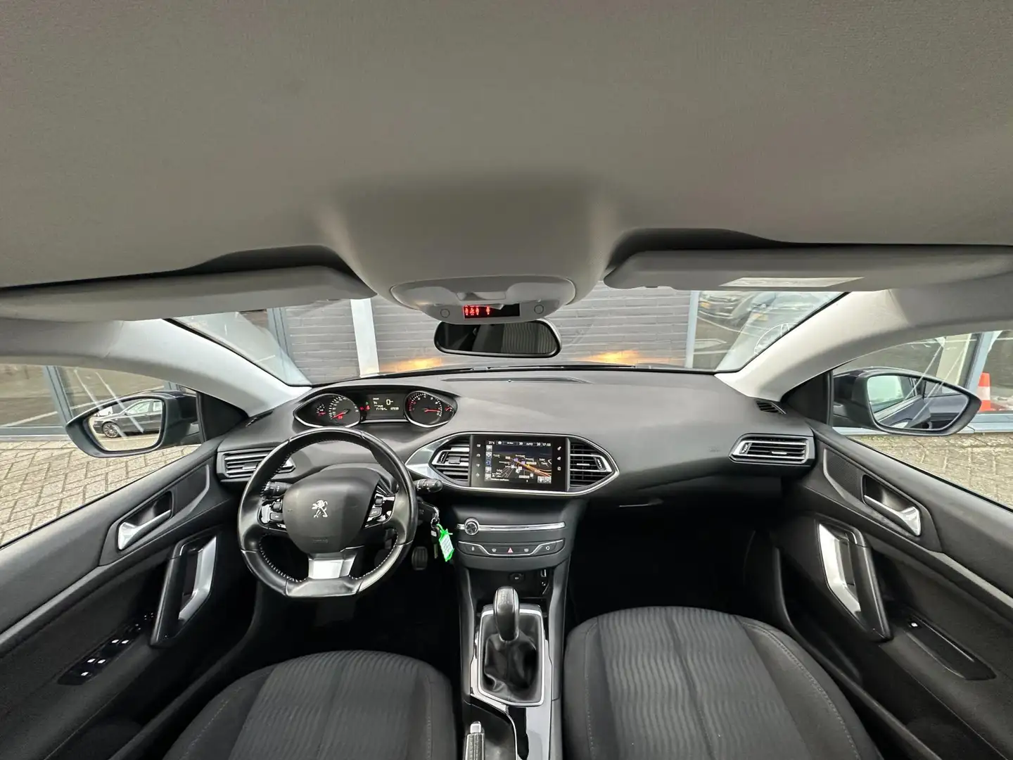 Peugeot 308 1.2 PureTech Active/1STE EIG/NAVI/PDC/5-DRS/NAP!! Blauw - 2
