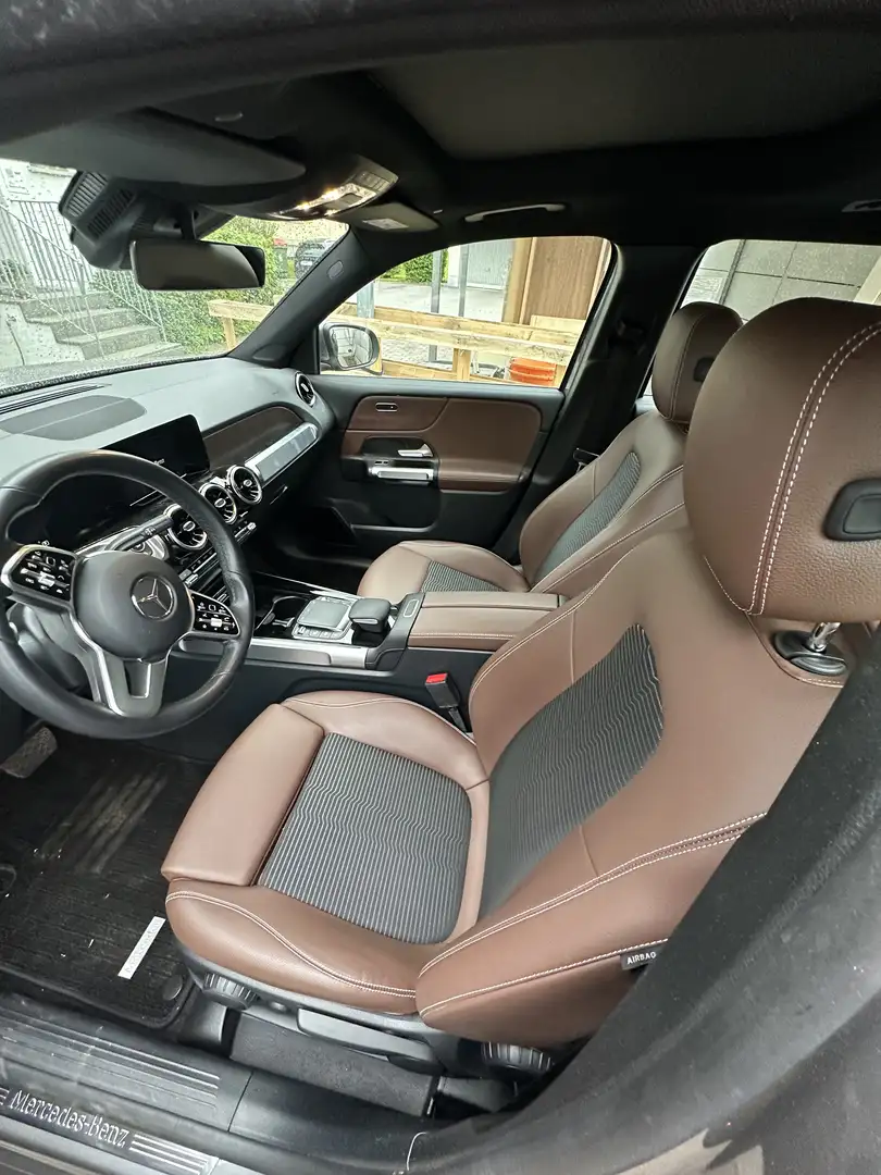 Mercedes-Benz GLB 220 d Aut. - 2