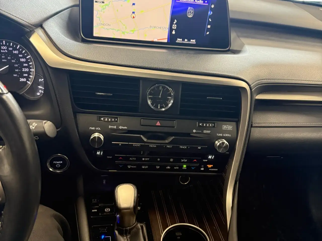 Lexus RX снимка Lexus RX