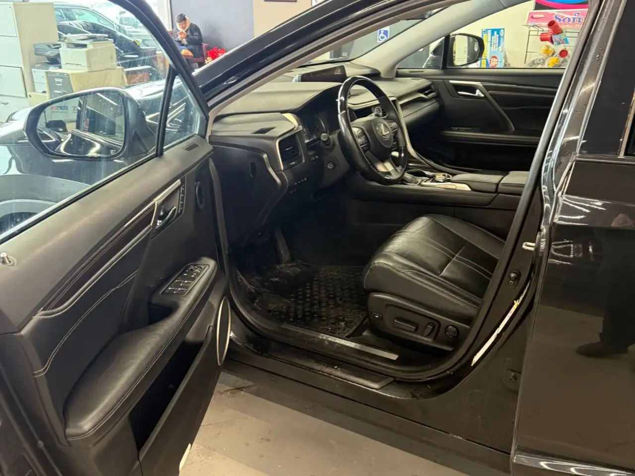 Lexus RX снимка Lexus RX
