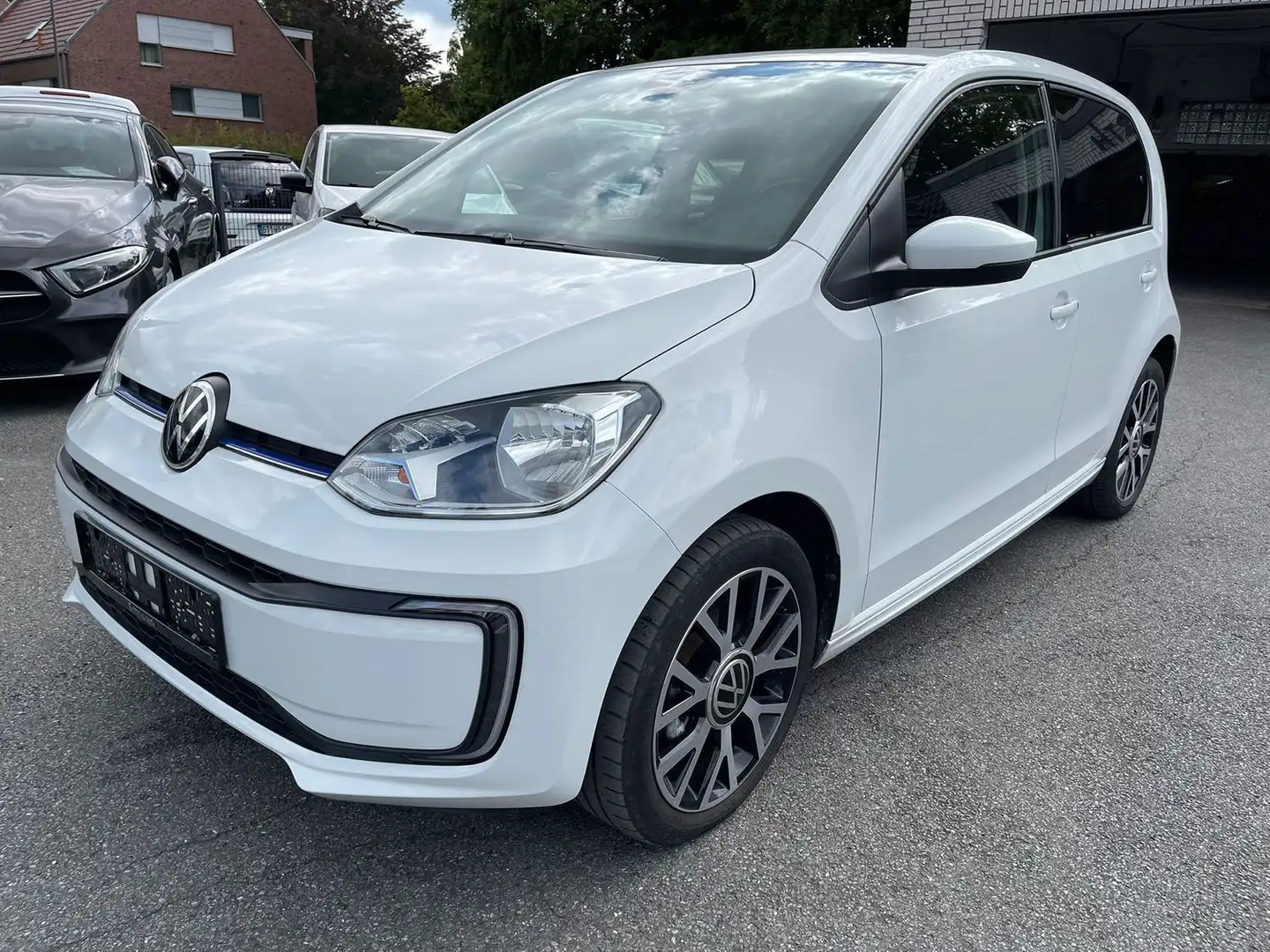 Volkswagen up! e-up! Max Kamera Sitzheiz Multi Freispr PDC Weiß - 1