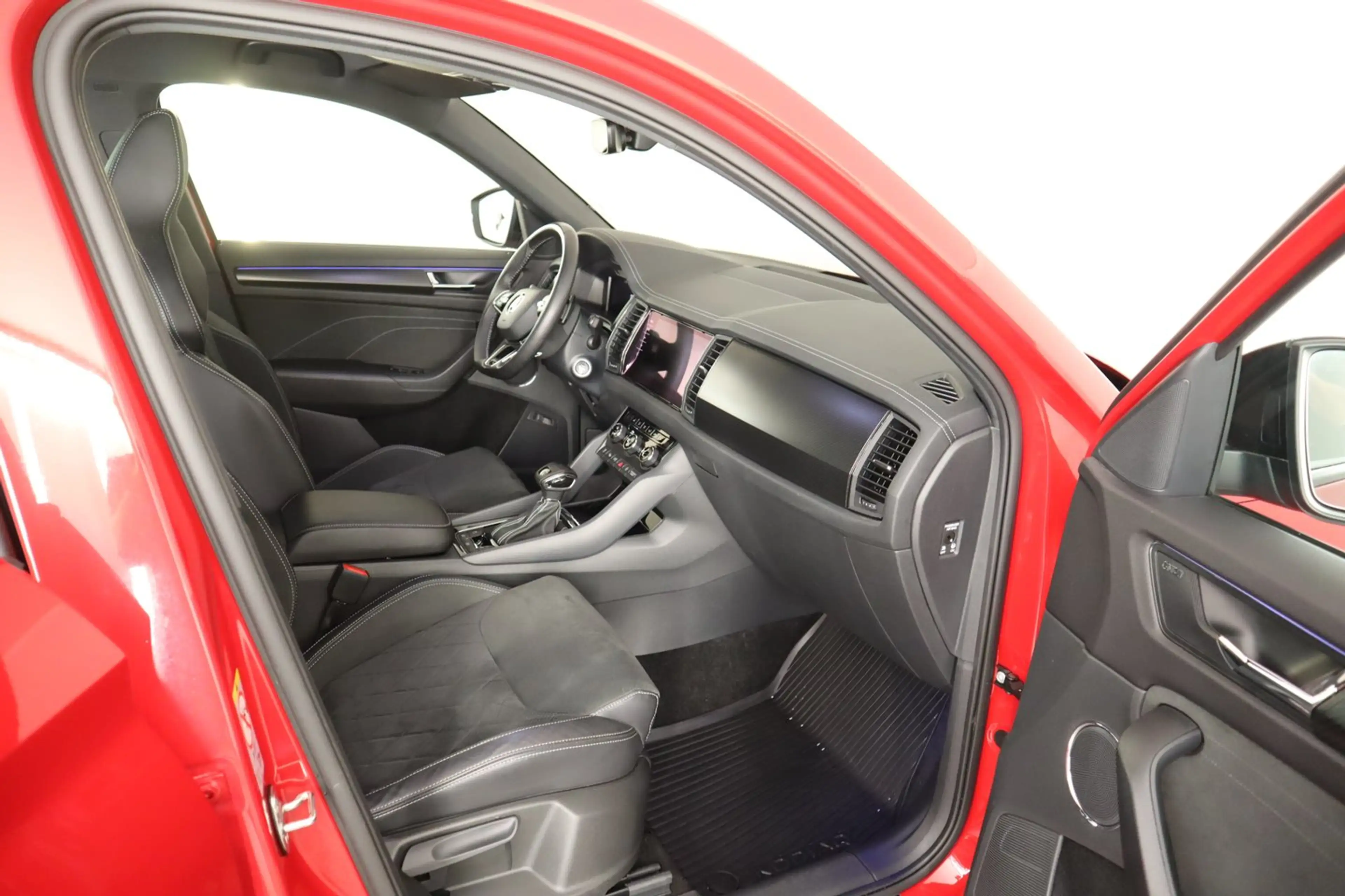 Skoda Kodiaq 4x4 SPORTLINE TDI DSG — photo 13