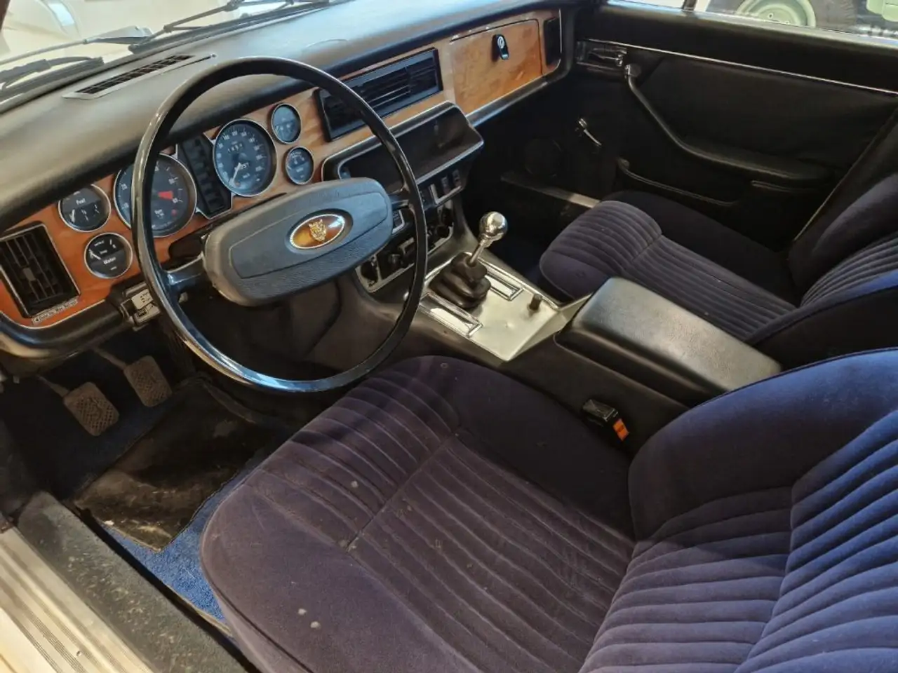Jaguar XJ6 3.4, foto 8