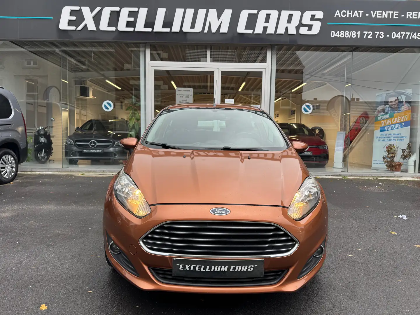 Ford Fiesta Fiesta 1.25i Airco Radar Reclt Tres Propre Carnet Bronze - 2