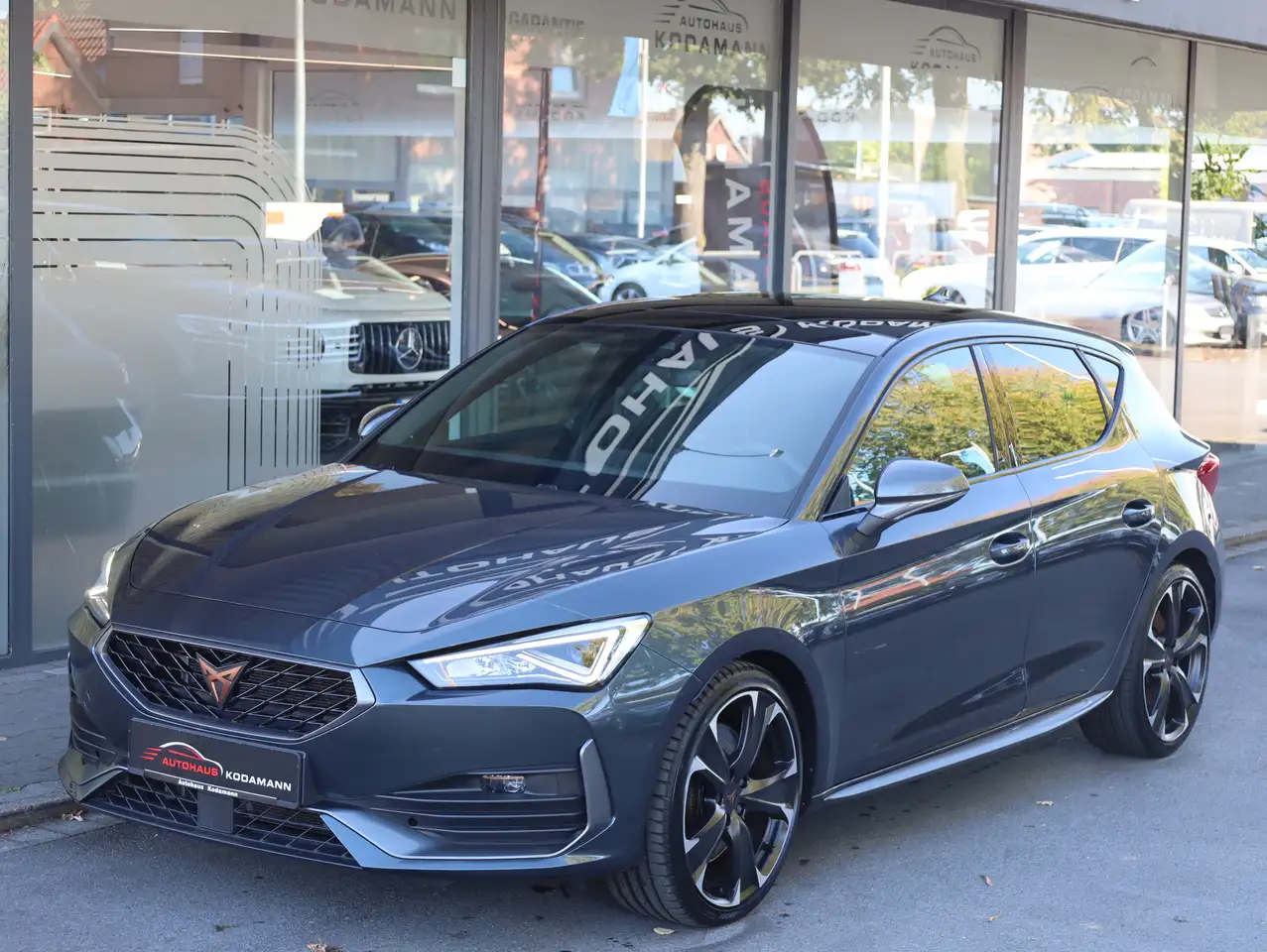 Cupra Leon *Panorama*ACC*Carplay*Keyless*19Exclusive, миниатюра 6