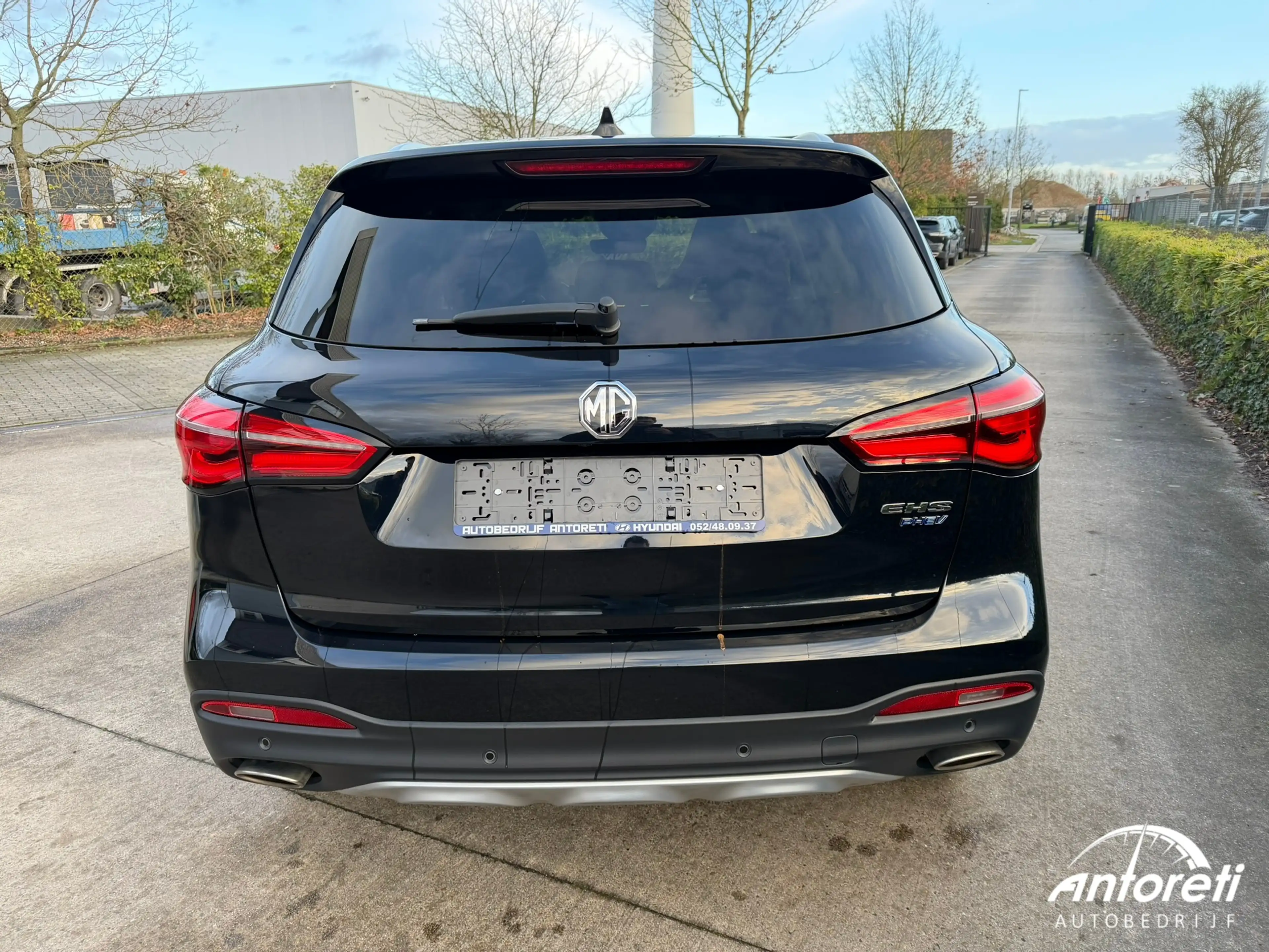 MG EHS PHEV Luxery FULL OPTION — photo 6