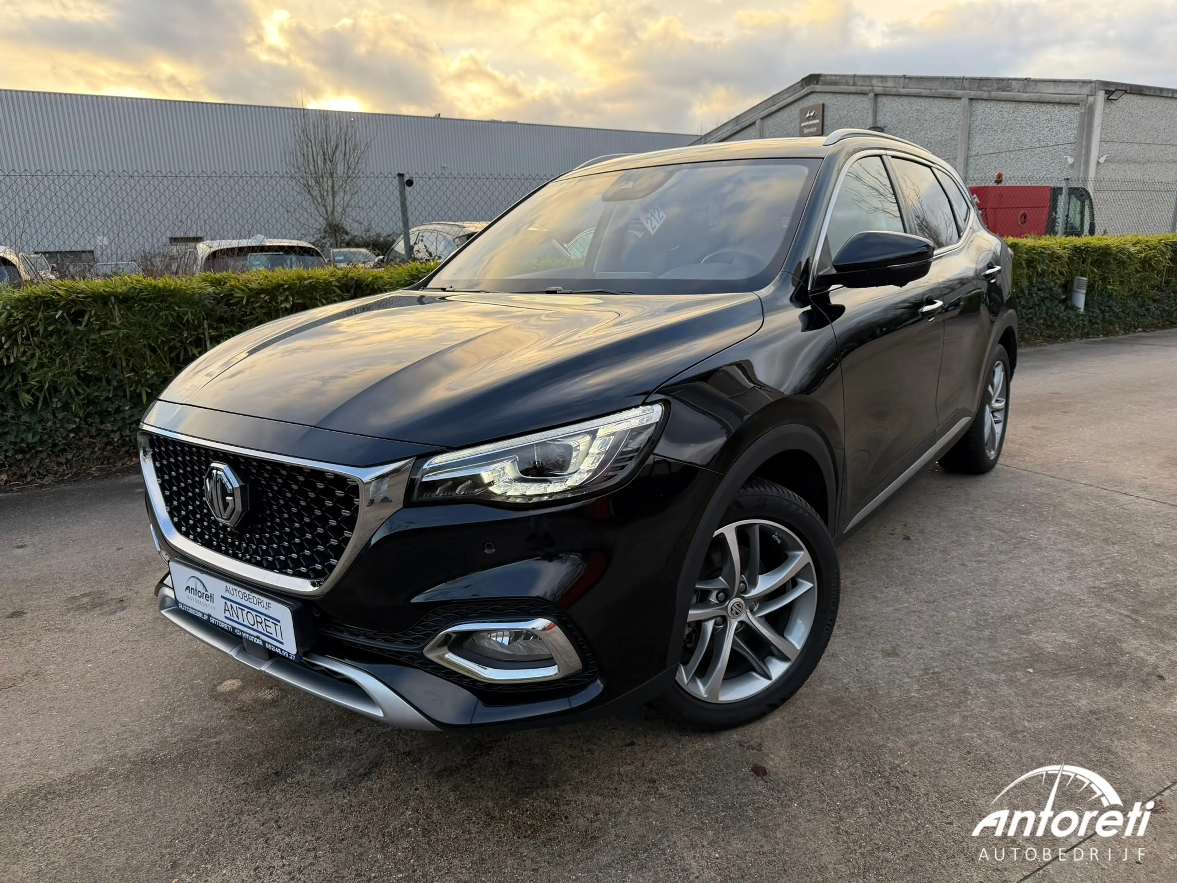 MG EHS PHEV Luxery FULL OPTION — photo 3