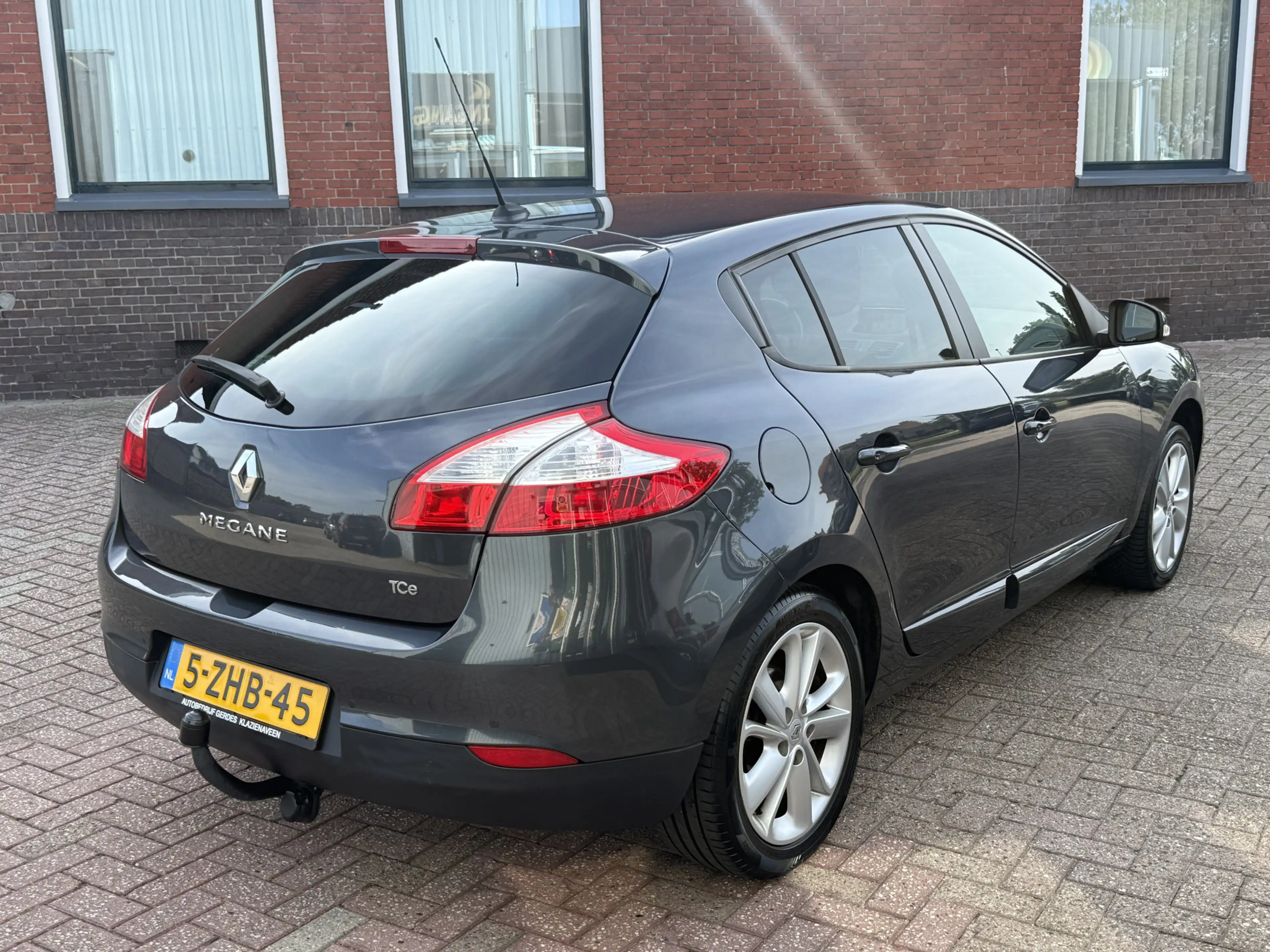 Renault Megane 1.2 TCe Limited | NAVI | TREKHAAK | CRUISE | CLIMA — photo 12
