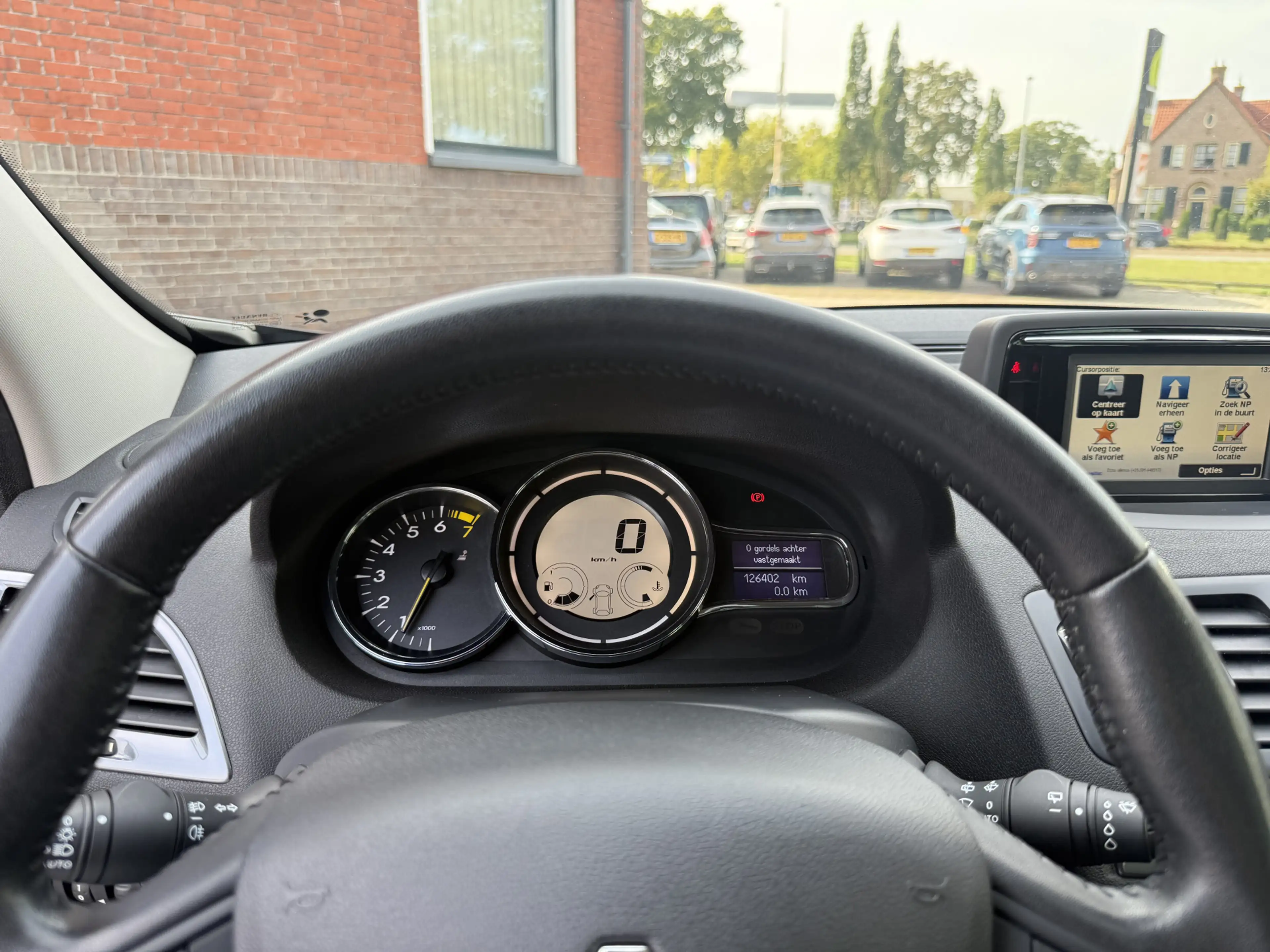 Renault Megane 1.2 TCe Limited | NAVI | TREKHAAK | CRUISE | CLIMA — photo 16