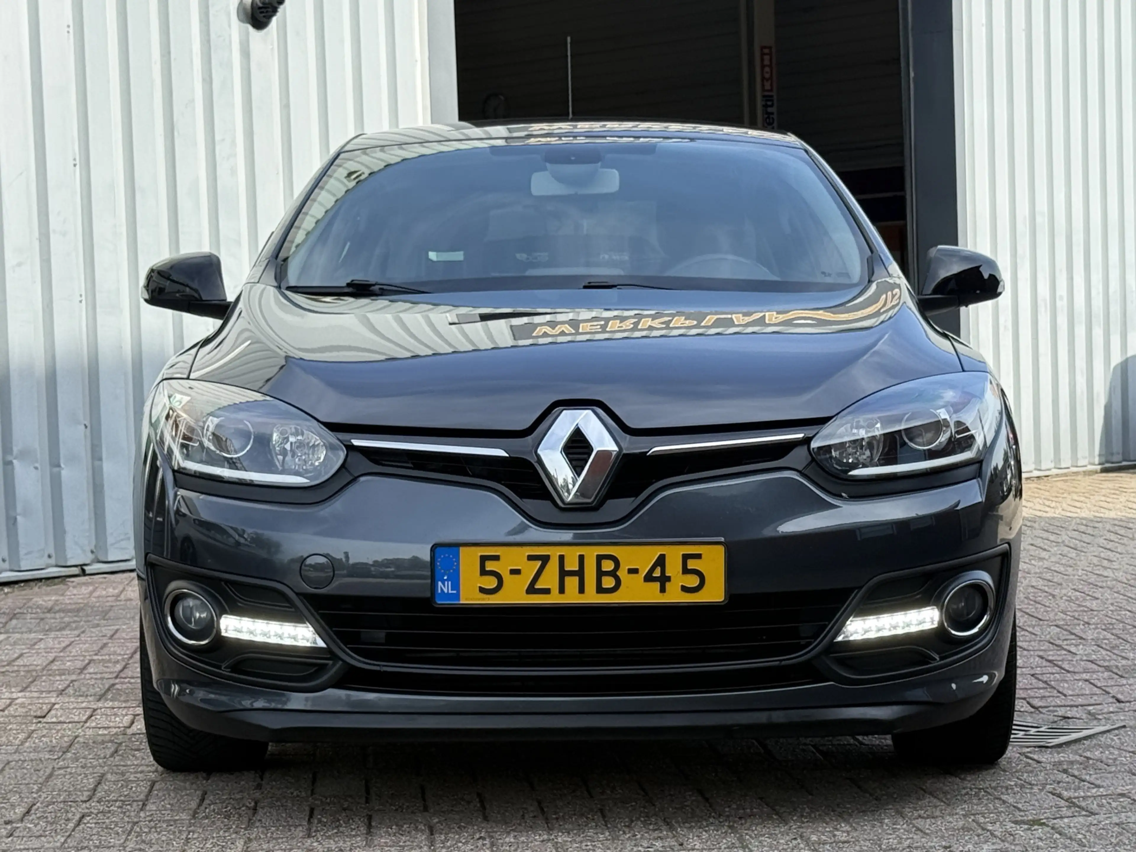 Renault Megane 1.2 TCe Limited | NAVI | TREKHAAK | CRUISE | CLIMA — photo 8