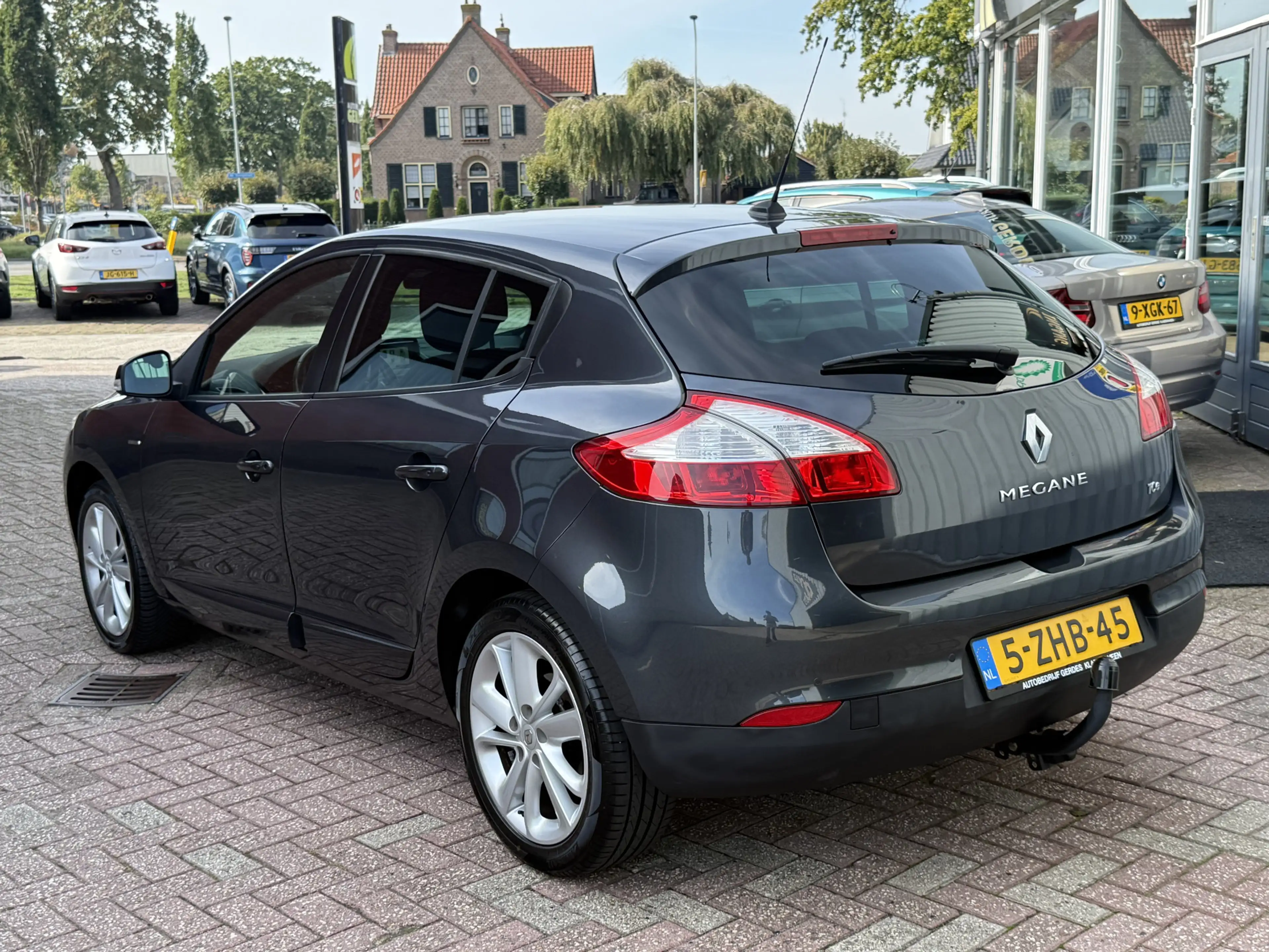 Renault Megane 1.2 TCe Limited | NAVI | TREKHAAK | CRUISE | CLIMA — photo 11